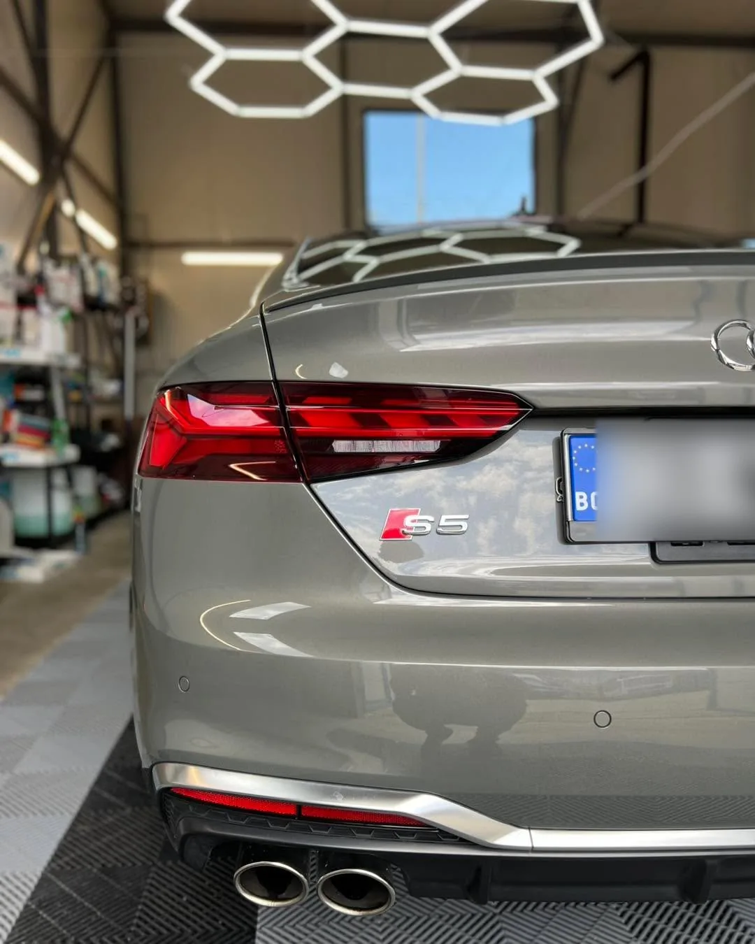 Кадър 4 от 10: Audi S5