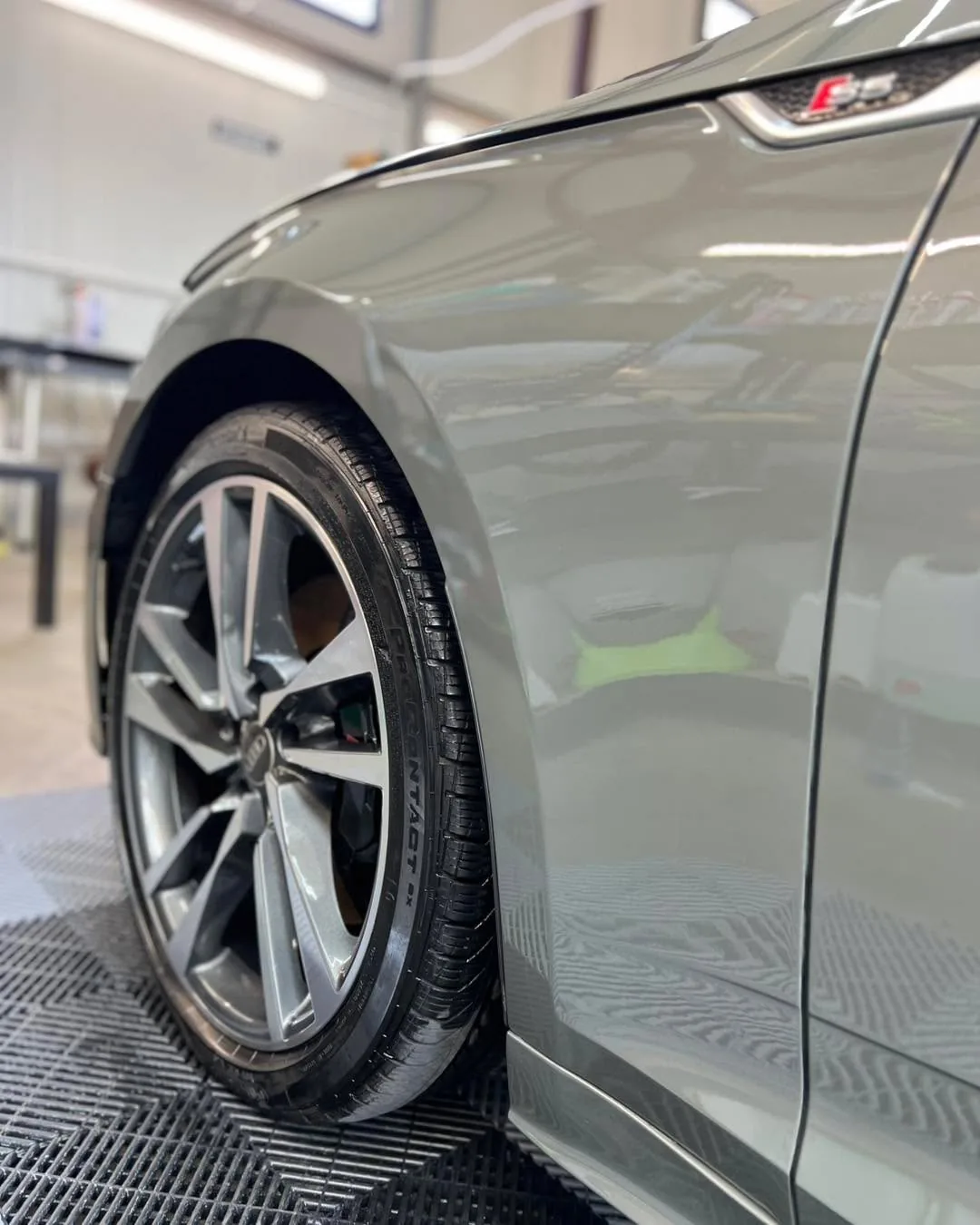 Кадър 3 от 10: Audi S5