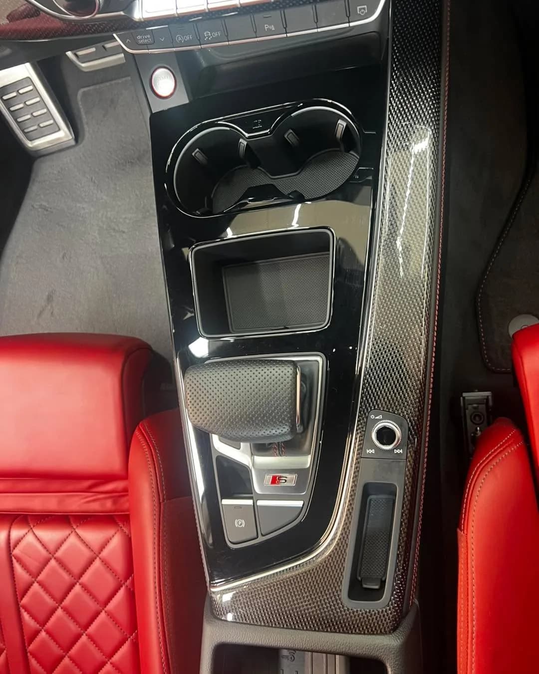 Кадър 6 от 10: Audi S5