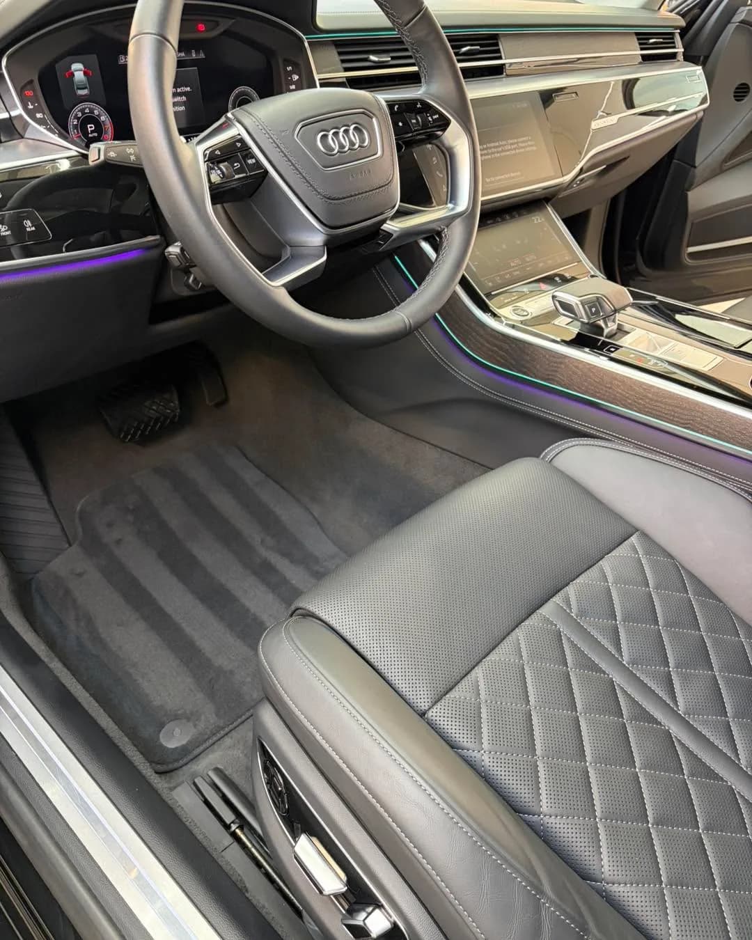 Кадър 5 от 20: Audi A8