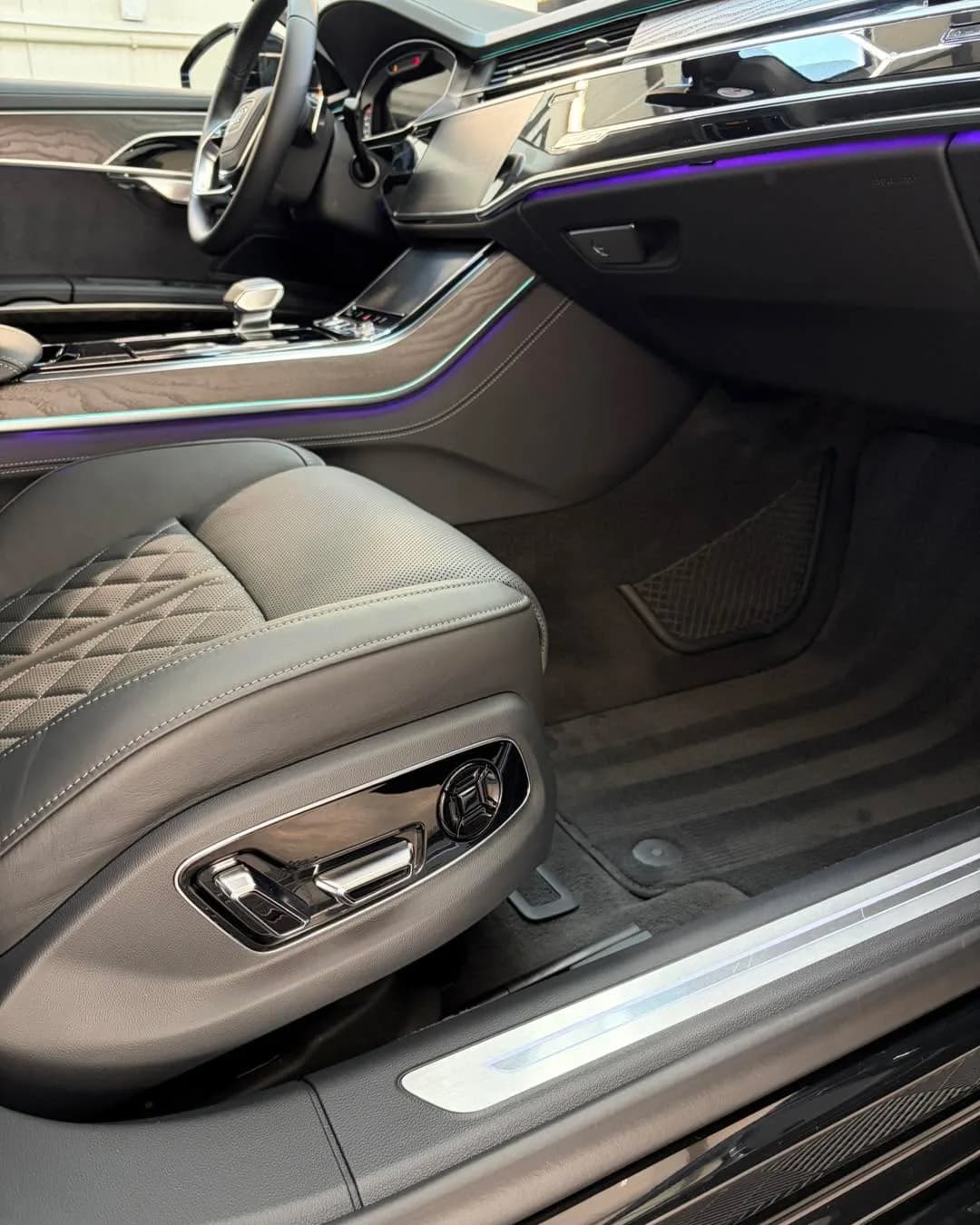 Кадър на Audi A8 от реален проект на SRV Detailing