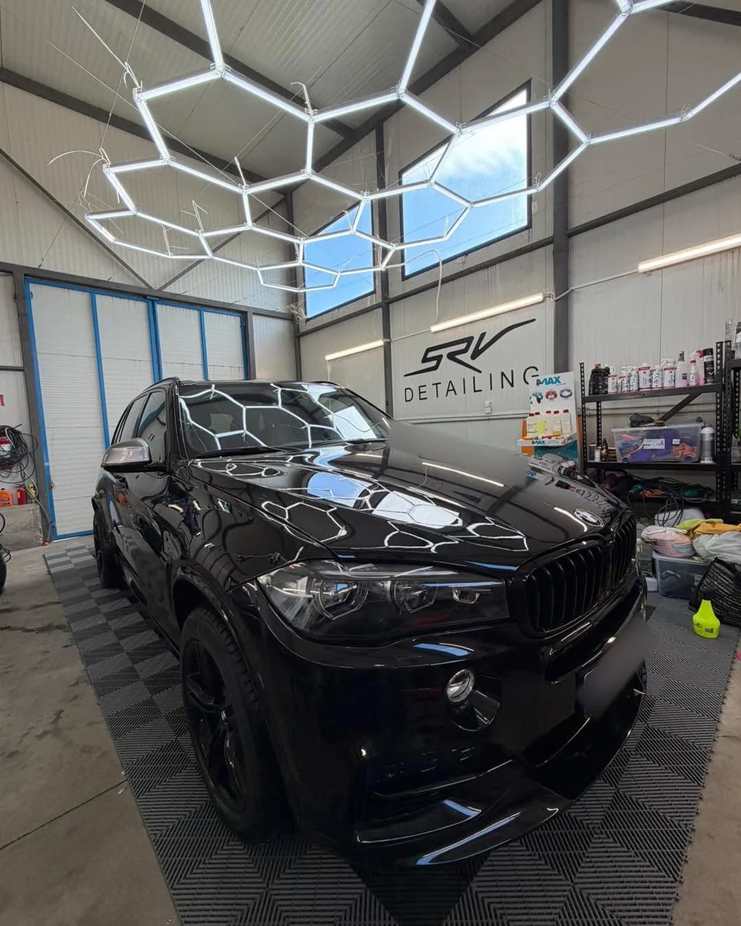 Кадър 10 от 10: BMW X5 M