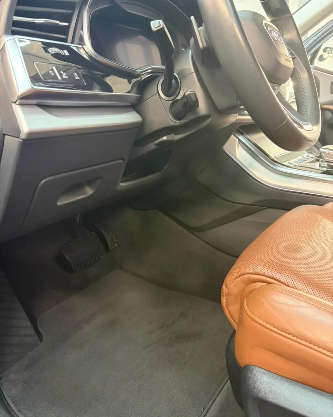 Кадър на Audi Q7 от реален проект на SRV Detailing