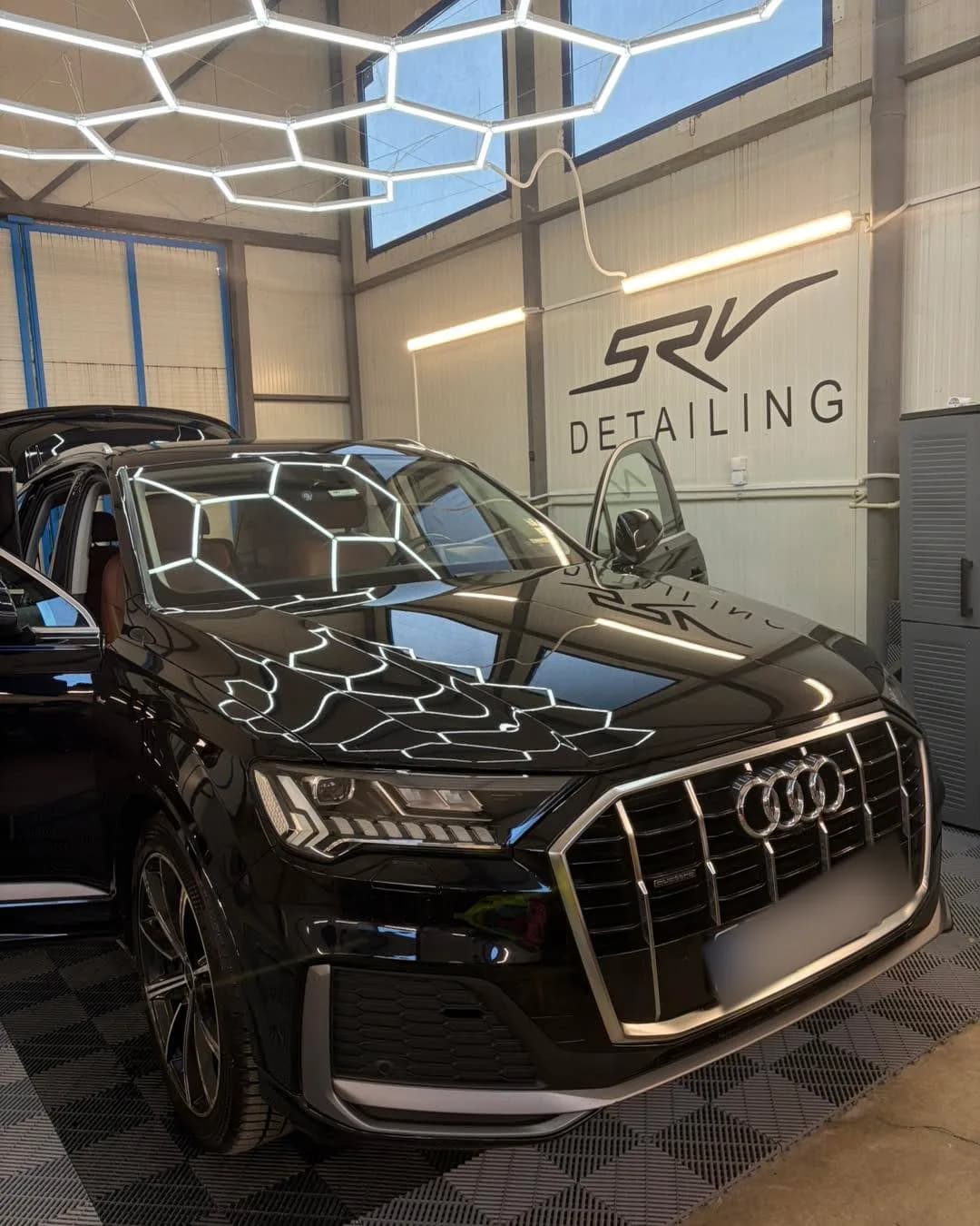 Кадър 7 от 10: Audi Q7