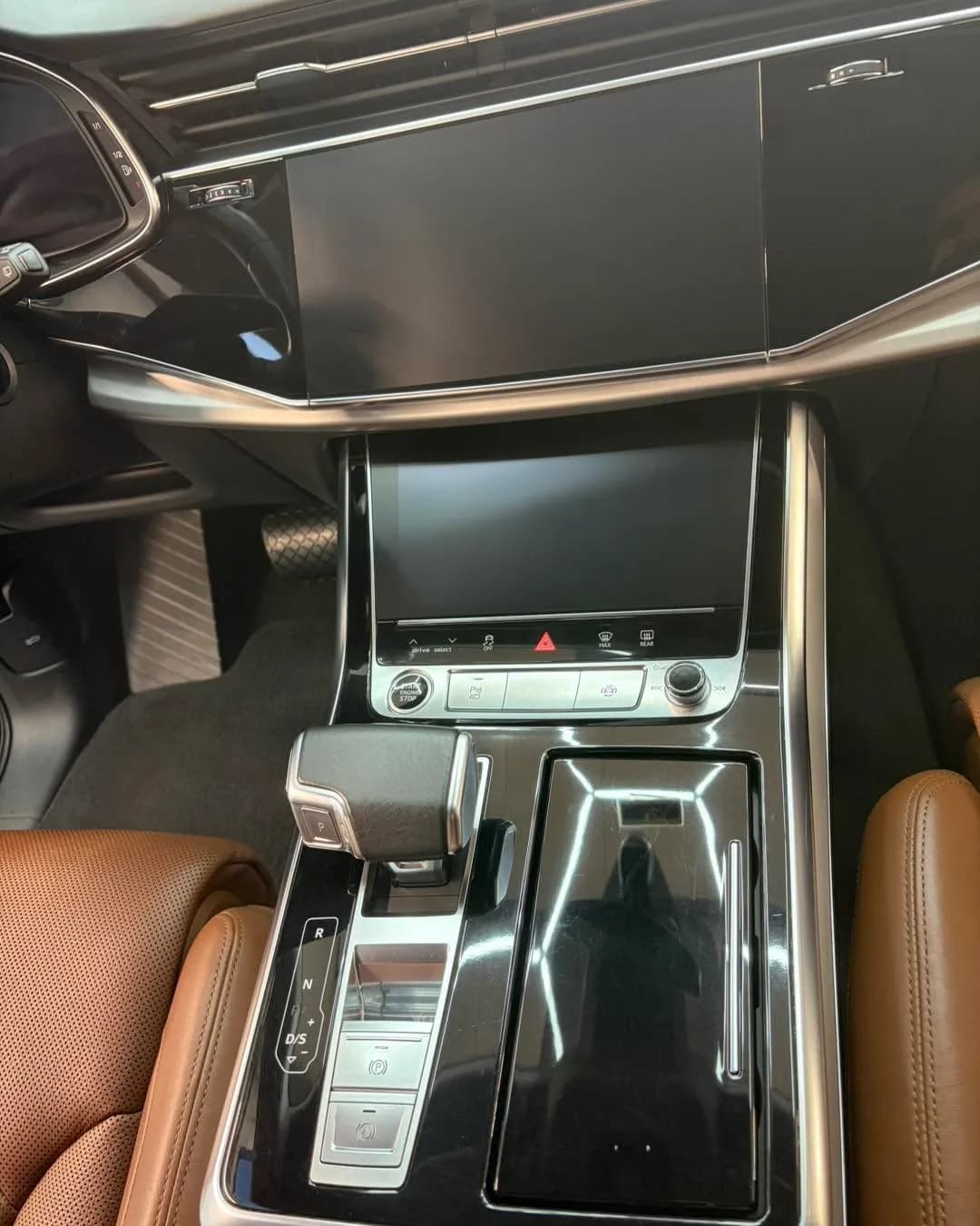 Кадър 5 от 10: Audi Q7