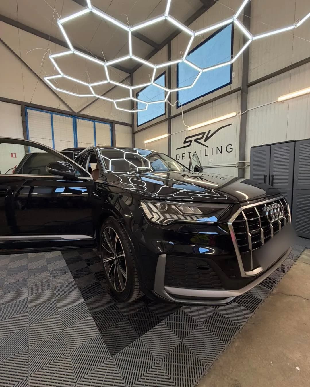 Кадър 8 от 10: Audi Q7