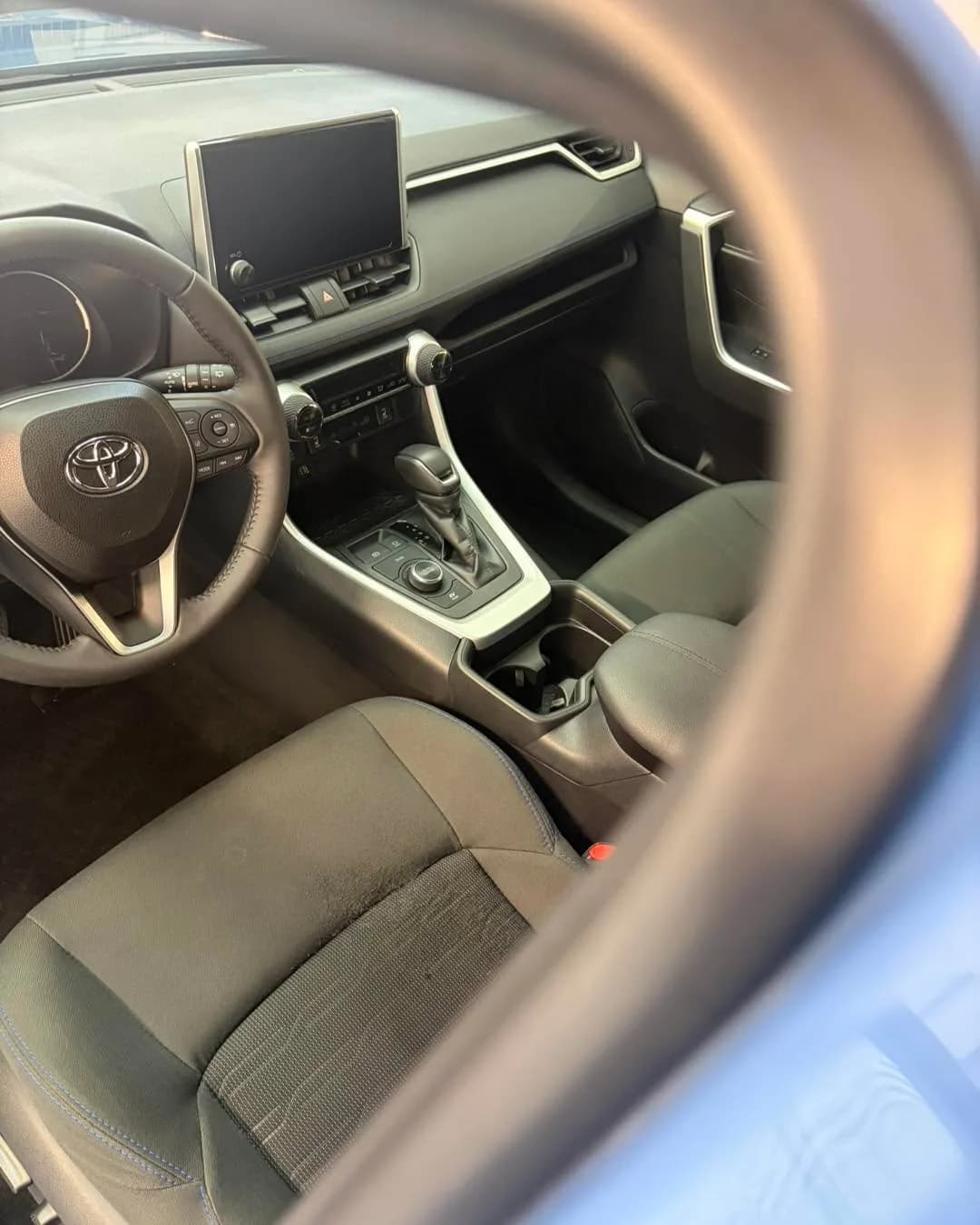 Кадър 4 от 8: Toyota RAV4
